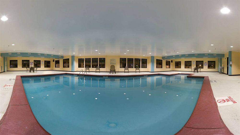 Holiday Inn Express & Suites Sylacauga Экстерьер фото